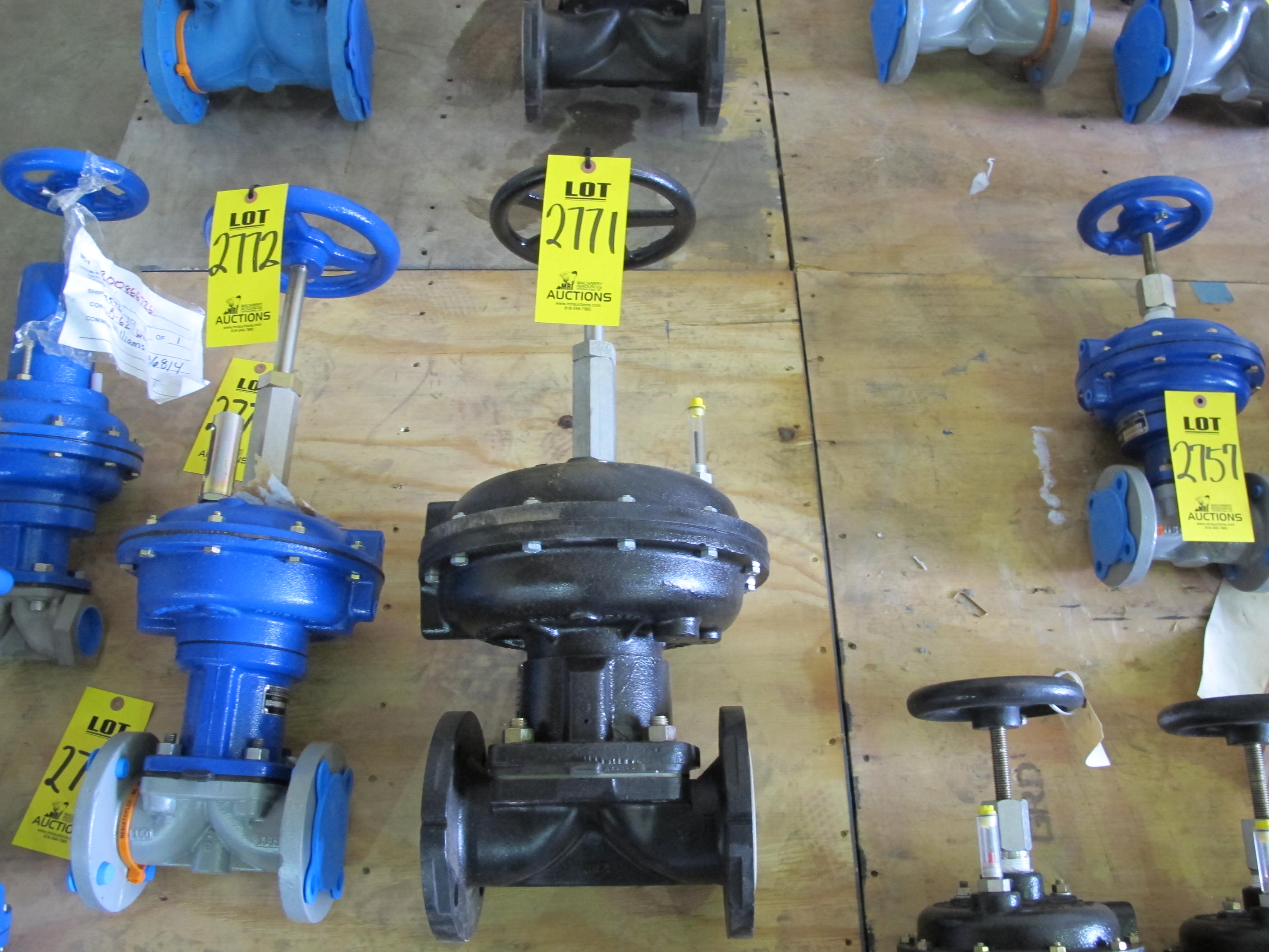 VALVE, DIAPHRAGM TYPE, 3" SIZE, 150 LB RATING, DUCTILE IRON POLYPROPYLENE LINED MATERIAL FLANGED CONNECTIONS, WEIR STYLE, EPDM DIAPHRAGM SOFTGOODS, 2AH CENTURY AIR OPERATOR. WITH FLUORESCENT POSITION INDICATOR AND MANUAL OVERRIDE ON THE SPRING OPEN, AIR TO
CLOSE ACTUATOR (W-51) LOADING & HANDLING FEE $15-